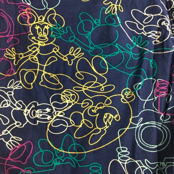 “Say Cheese, Minnie!” | LuLaRoe TC Leggings (Navy, Minnie & Camera Print) - Picture 1 of 2
